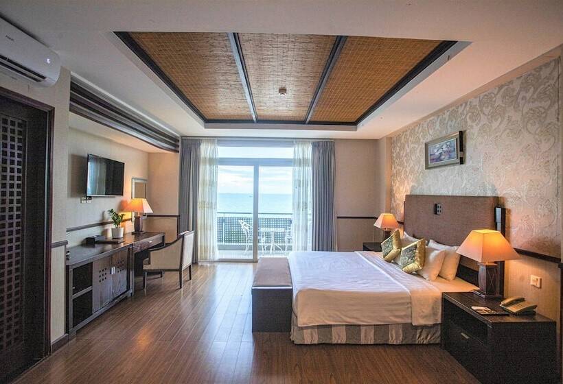 سوییت, Seaside Resort Vung Tau