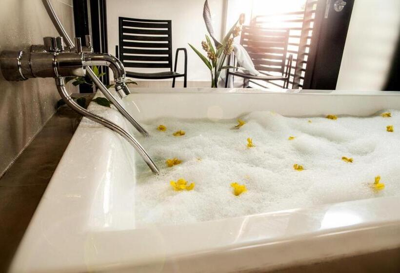 デラックススイート, The Ranee Boutique Suites