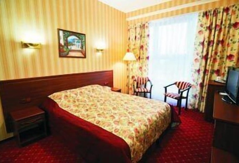 اتاق استاندارد, Park Hotel Stavropol