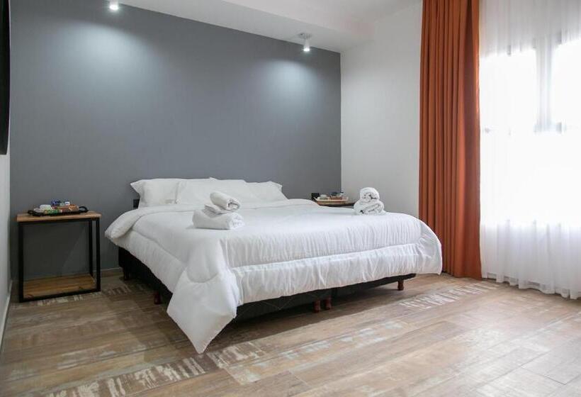 חדר סטנדרט לשלושה, Buongiorno B&b