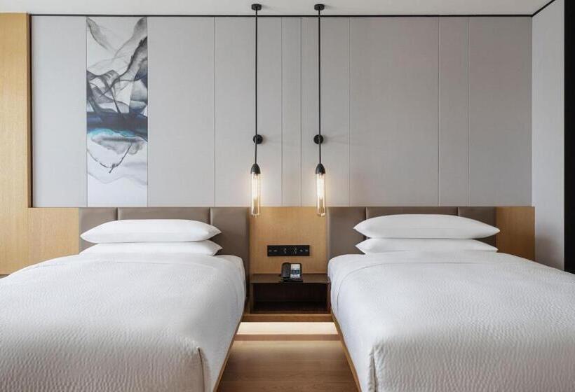 חדר סופריור נוף לעיר, Fairfield By Marriott Shenshan Special Cooperation Zone