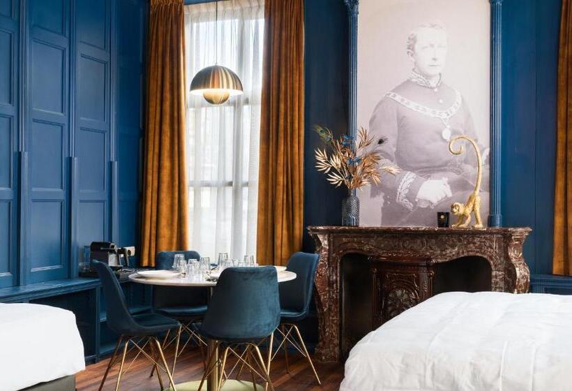 سوییت اجرایی, De Olde Signorie