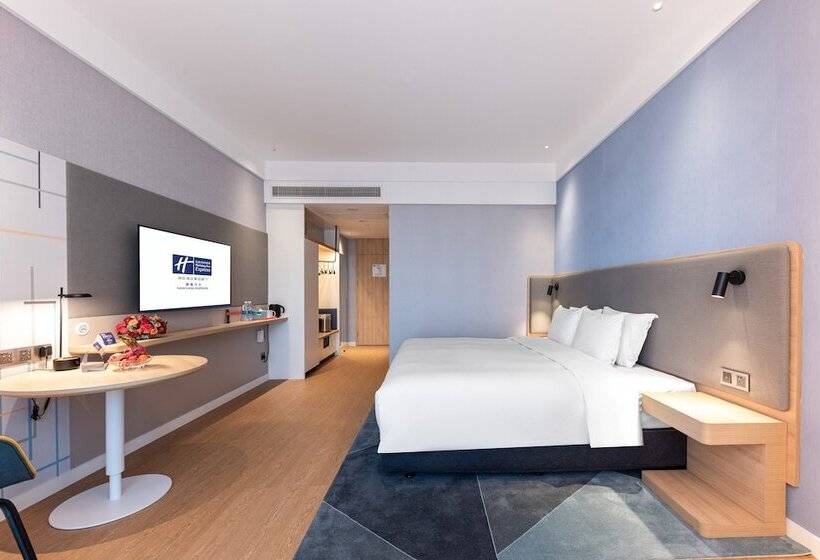 Номер Стандарт Двуспальная Кровать, Holiday Inn Express Nanchang Riverside, An Ihg