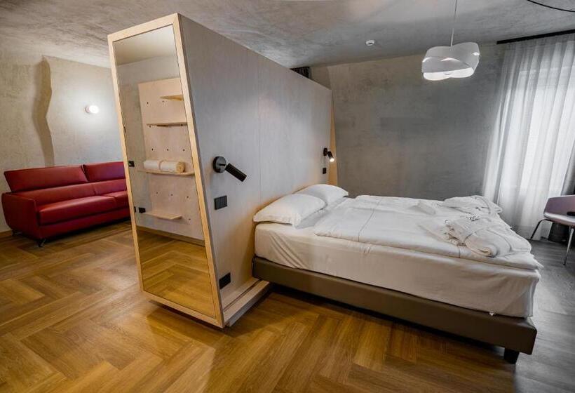 身障者適用スタンダードルーム, La Meridiana