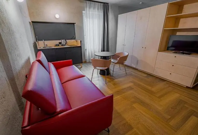 身障者適用スタンダードルーム, La Meridiana