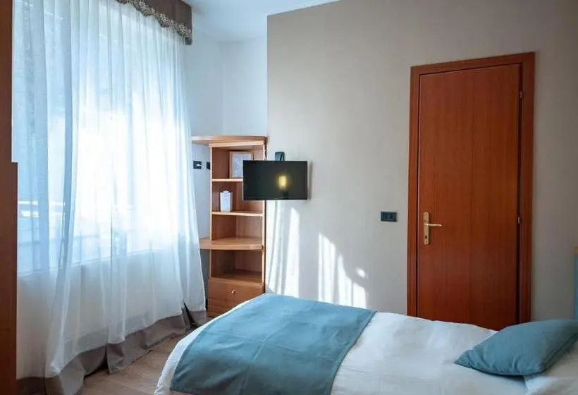スーペリアシングルルーム, Albergo San Carlo