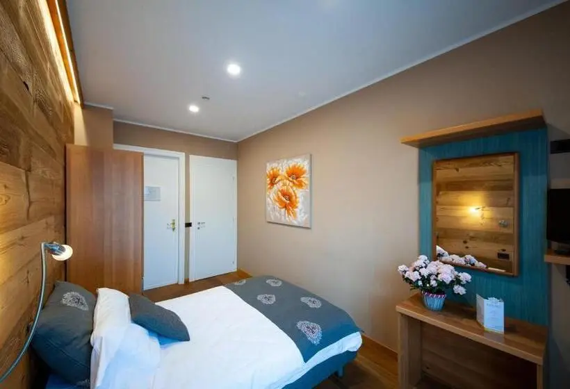 シングルデラックスルーム, Albergo San Carlo