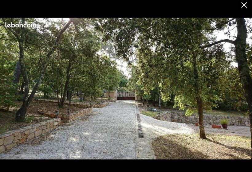 ビラホテル1ベッドルーム, Villa Bleucassis