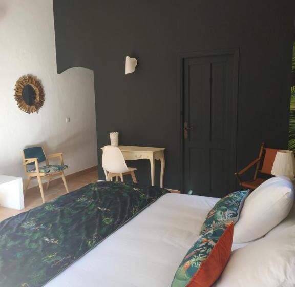 デラックスルーム, Villa Bleucassis