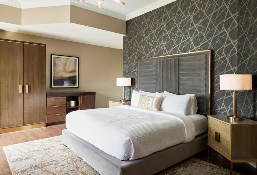 غرفة سوبيريور سرير كينج, The Chateau Grande