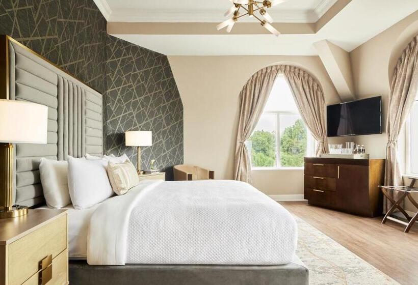 Номер Superior Кровать Кинг, The Chateau Grande