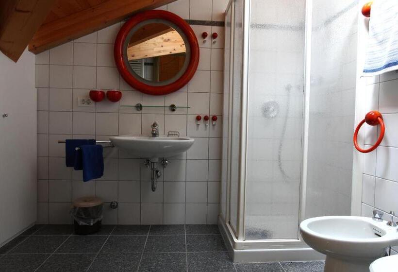 1 Bedroom Apartment Lake View, Al Trovante   Gardaslowemotion