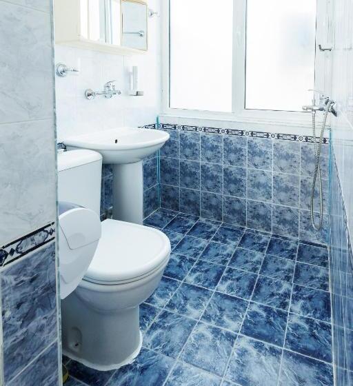 ファミリールーム, Arsenal