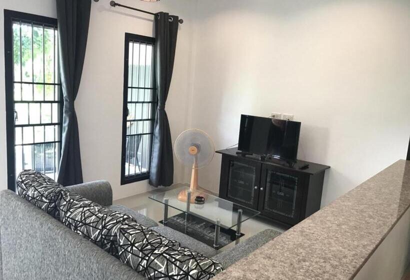 غرفة قياسية, Buncha Place