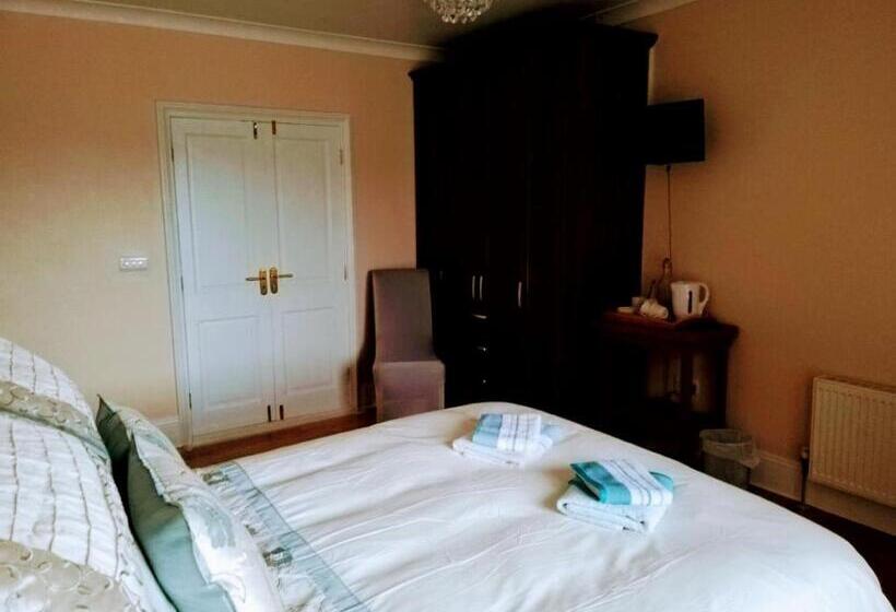 スタンダードルーム, Hunters Lodge B&b