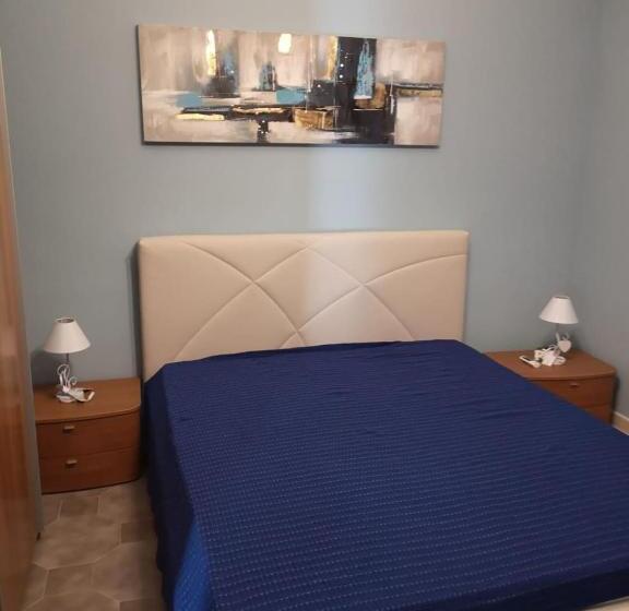 스탠다드 룸, Donna Concetta