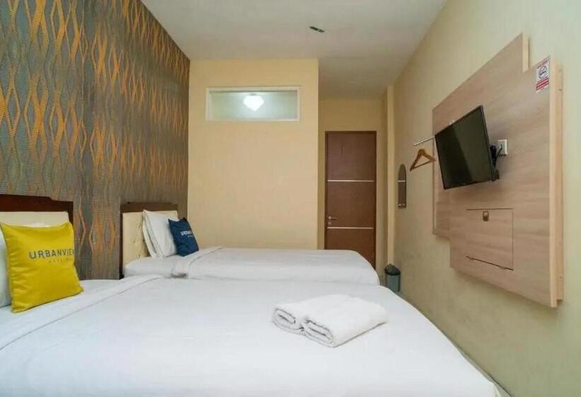 Standard-huone, Urbanview Hotel Omah Anin Batu By Reddoorz