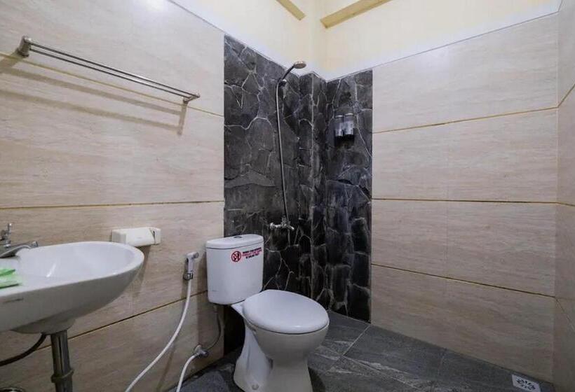 Deluxe-sviitti, Urbanview Hotel Omah Anin Batu By Reddoorz