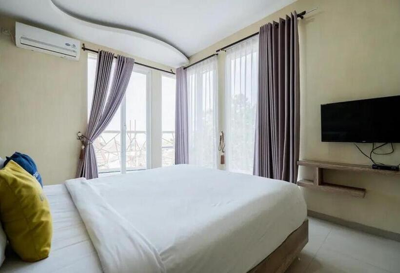 Deluxe-sviitti, Urbanview Hotel Omah Anin Batu By Reddoorz
