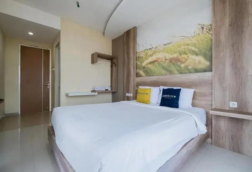 デラックススイート, Urbanview Hotel Omah Anin Batu By Reddoorz