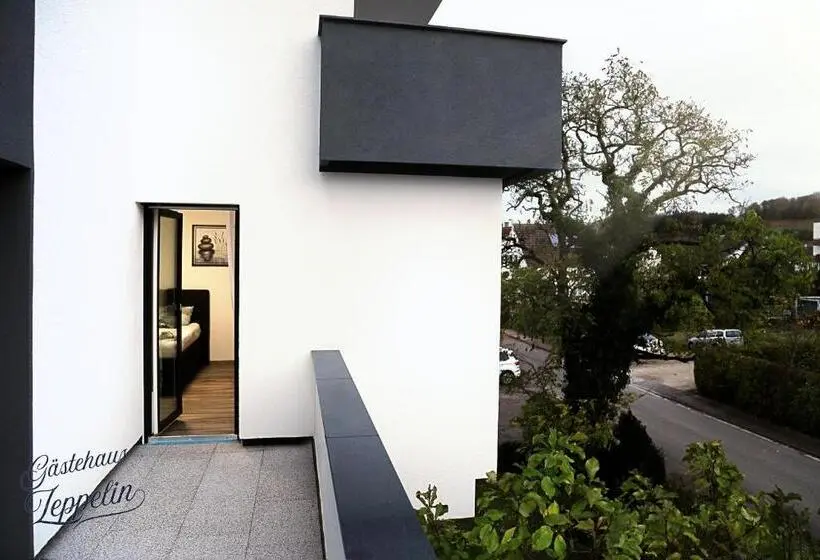 Standard-huone Parveke, Gästehaus Zeppelin