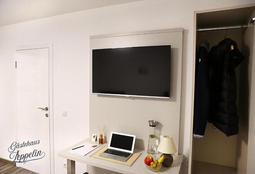 Quarto Standard Banheira Exterior, Gästehaus Zeppelin