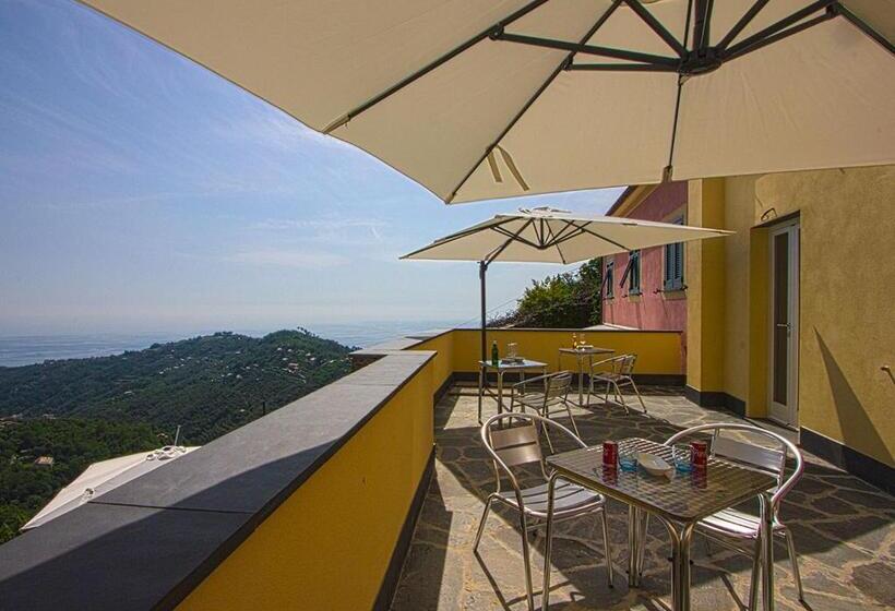 غرفة قياسية رباعية, Oltremare Guest House