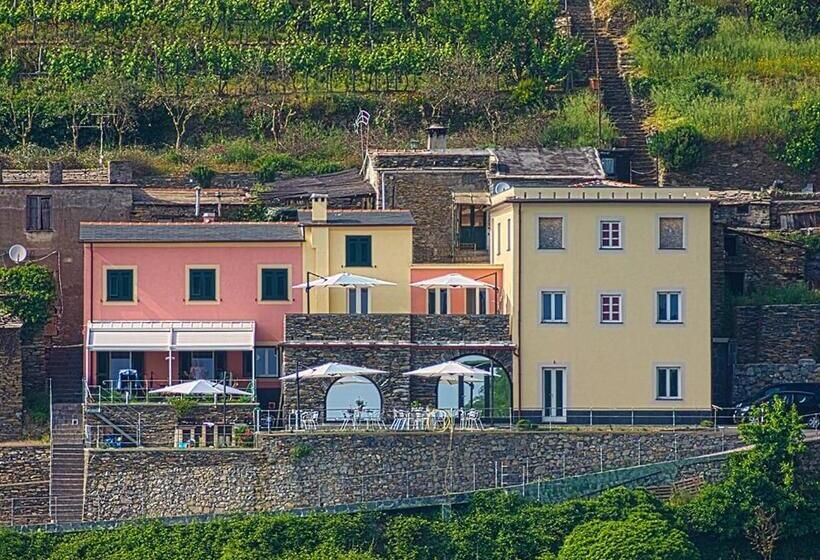 Четырехместный Номер Стандарт, Oltremare Guest House
