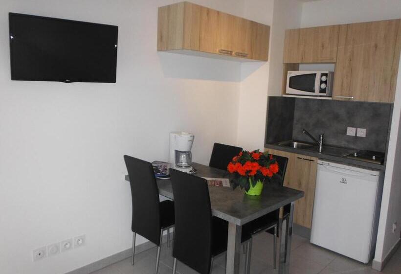 Apartament cu 1 dormitor parter, Résidence L éléphant