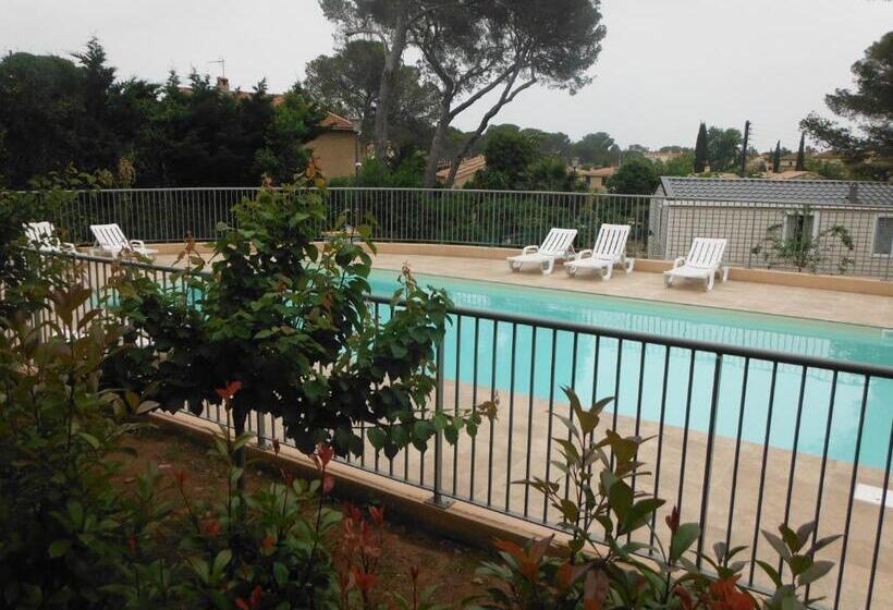 Apartament cu 1 dormitor parter, Résidence L éléphant