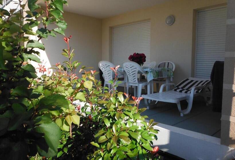 Studio Standard, Résidence L éléphant