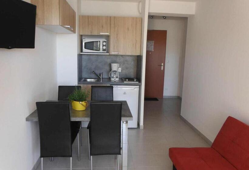 Apartament cu 1 dormitor parter, Résidence L éléphant