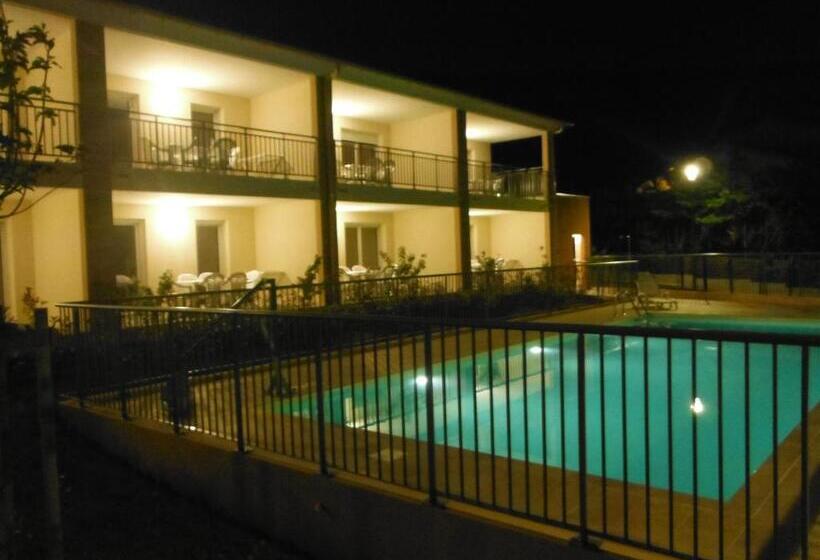 Apartament cu 1 dormitor parter, Résidence L éléphant