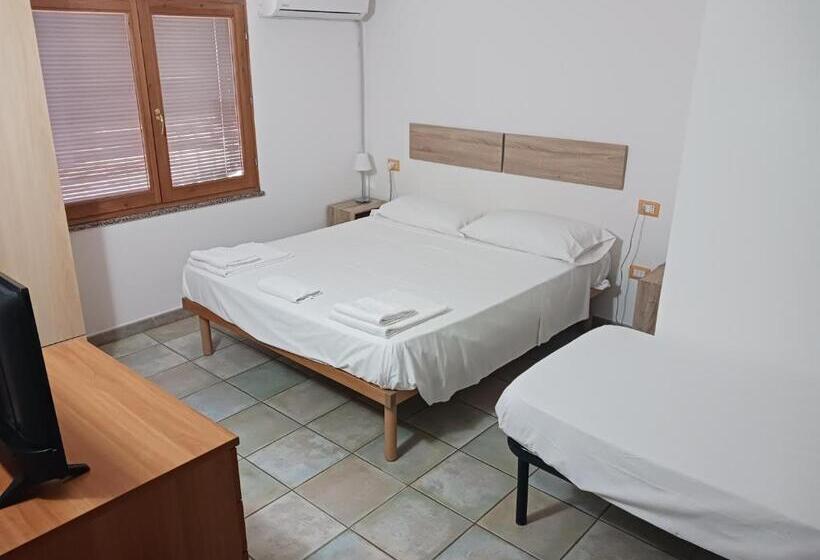 סטודיו סטנדרטי נוף לגינה, Le Porte Del Sole