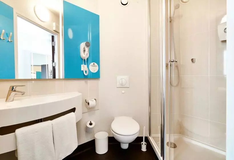 Standard-huone, B&b Hotel Warszawa Okęcie