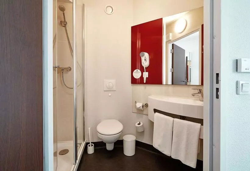 Standard-huone, B&b Hotel Warszawa Okęcie