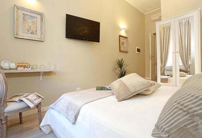 デラックスルーム, Liberty Rome Suites   Liberty Collection