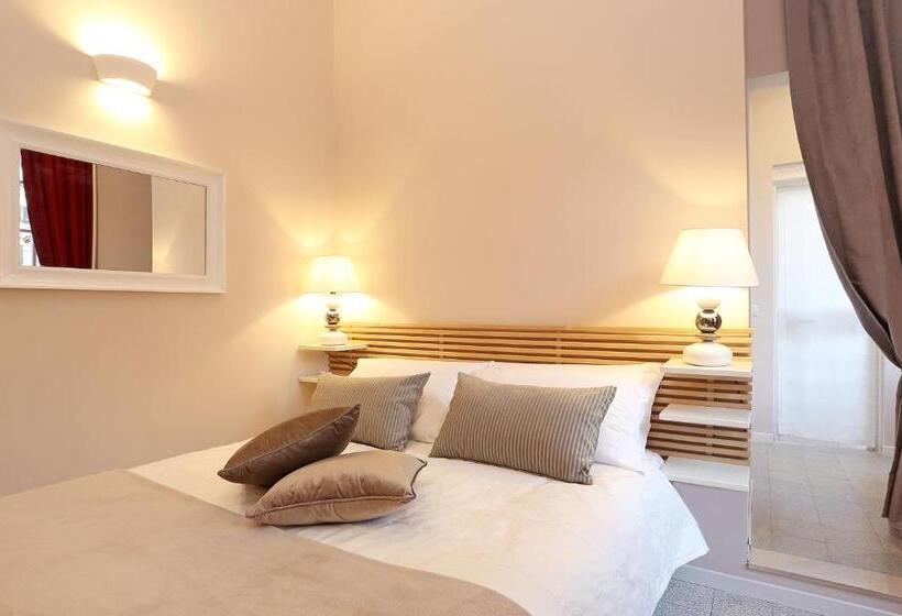 Люкс 2 Спальни, Liberty Rome Suites   Liberty Collection