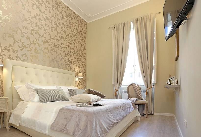 Номер Deluxe, Liberty Rome Suites   Liberty Collection