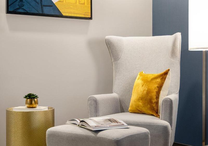 带按摩浴盆的套房, Liberty Rome Suites   Liberty Collection