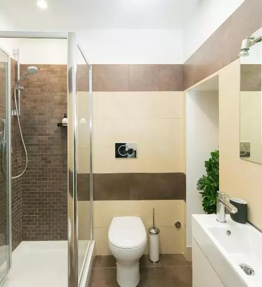 اتاق استاندارد یک نفره, Suitinn19