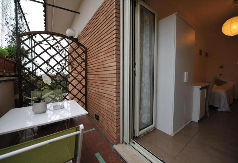 Номер Стандарт, Zaccardi Roof Garden