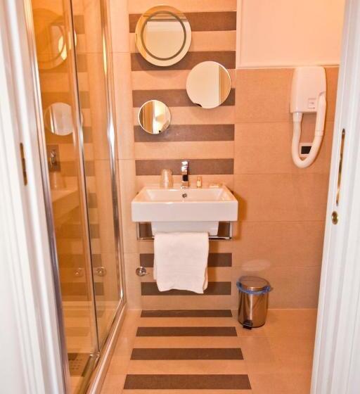 スタンダードシングルルーム, Zaccardi Roof Garden