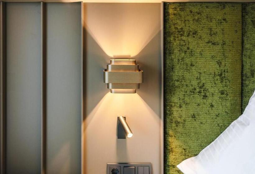 جناح جونيور مطل على الجبل, Arpuria L Hidden Luxury Mountain Home Adults Friendly