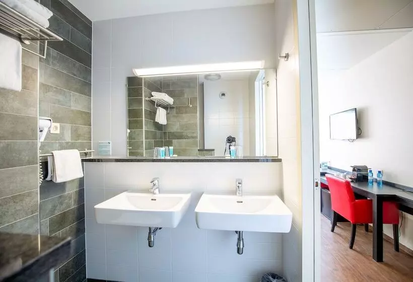 デラックスルーム, Bastion Hotel Amsterdam Airport