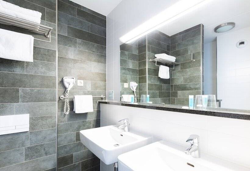 Номер Deluxe, Bastion Hotel Amsterdam Airport