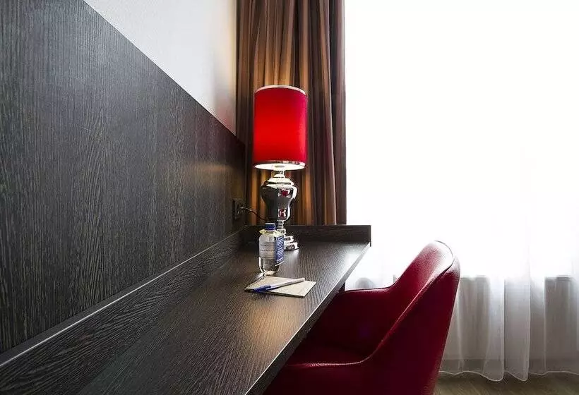 デラックスルーム, Bastion Hotel Amsterdam Airport
