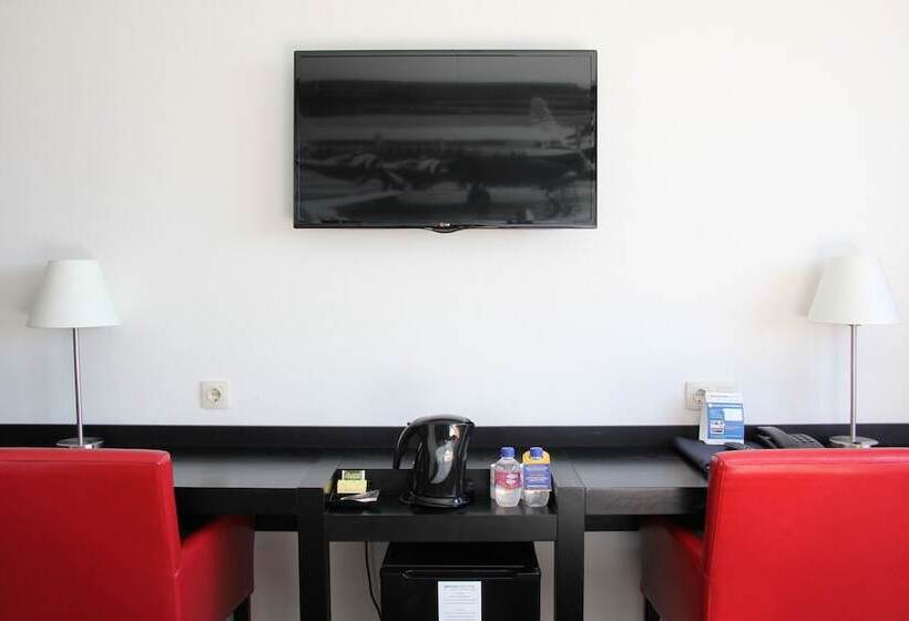 디럭스 룸, Bastion Hotel Amsterdam Airport