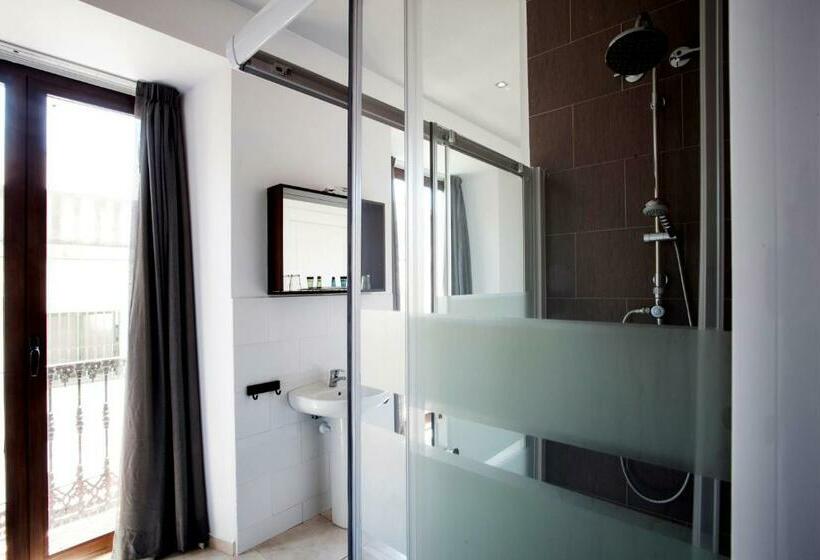 标准间, Casual De Las Letras Sevilla