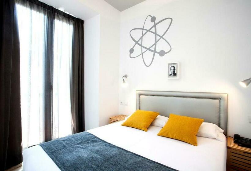 标准间, Casual De Las Letras Sevilla